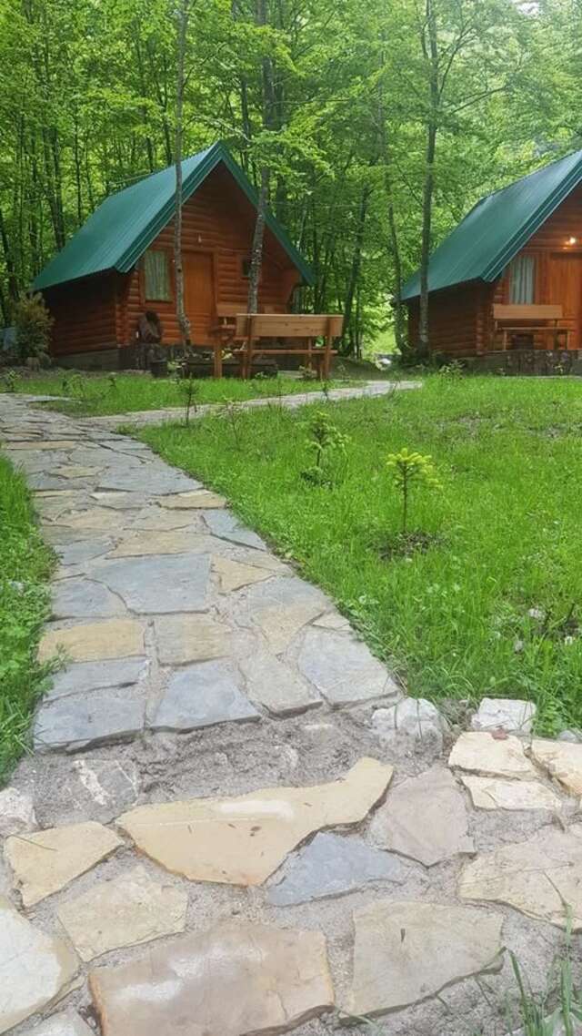 Шале Bungalows Prokletije Gusinje-7
