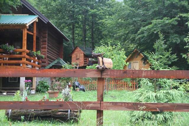 Шале Bungalows Prokletije Gusinje-52